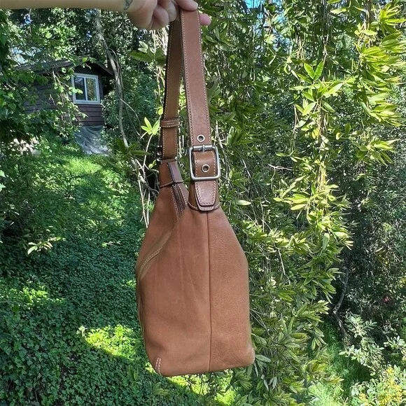 COACH Vintage Y2K British Tan Ergo Hobo Shoulder Bag Silver Hardware AUTHENTIC